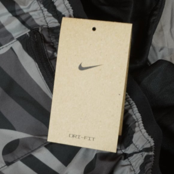 NIke Dri Fit Icon Clash Tempo Luxe Black and White Running Shorts Size Small - Picture 7 of 8